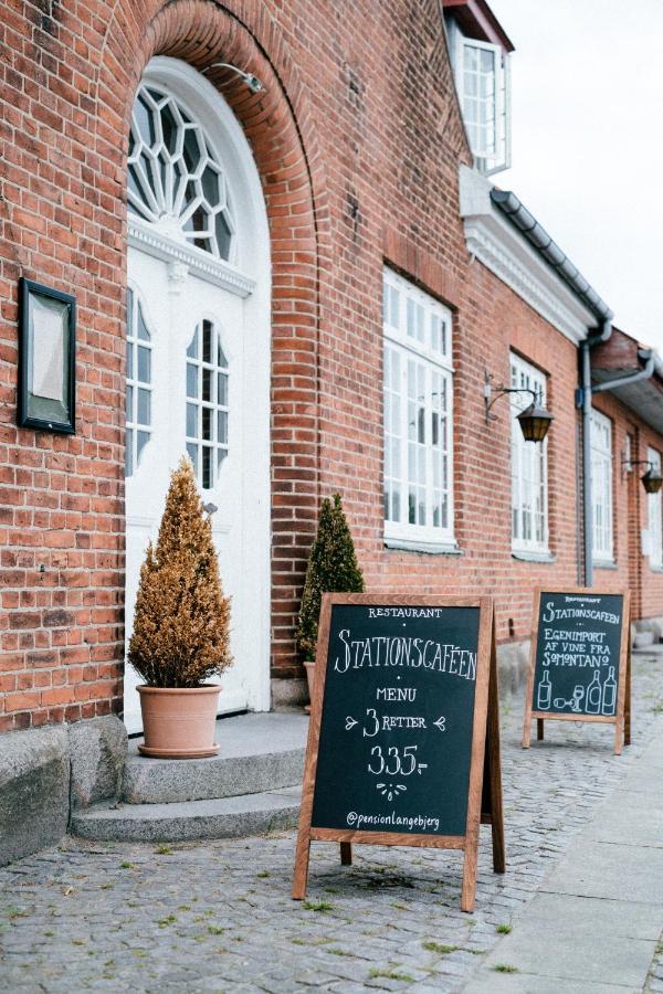 Langebjerg Pension & Spisested 알링에 외부 사진