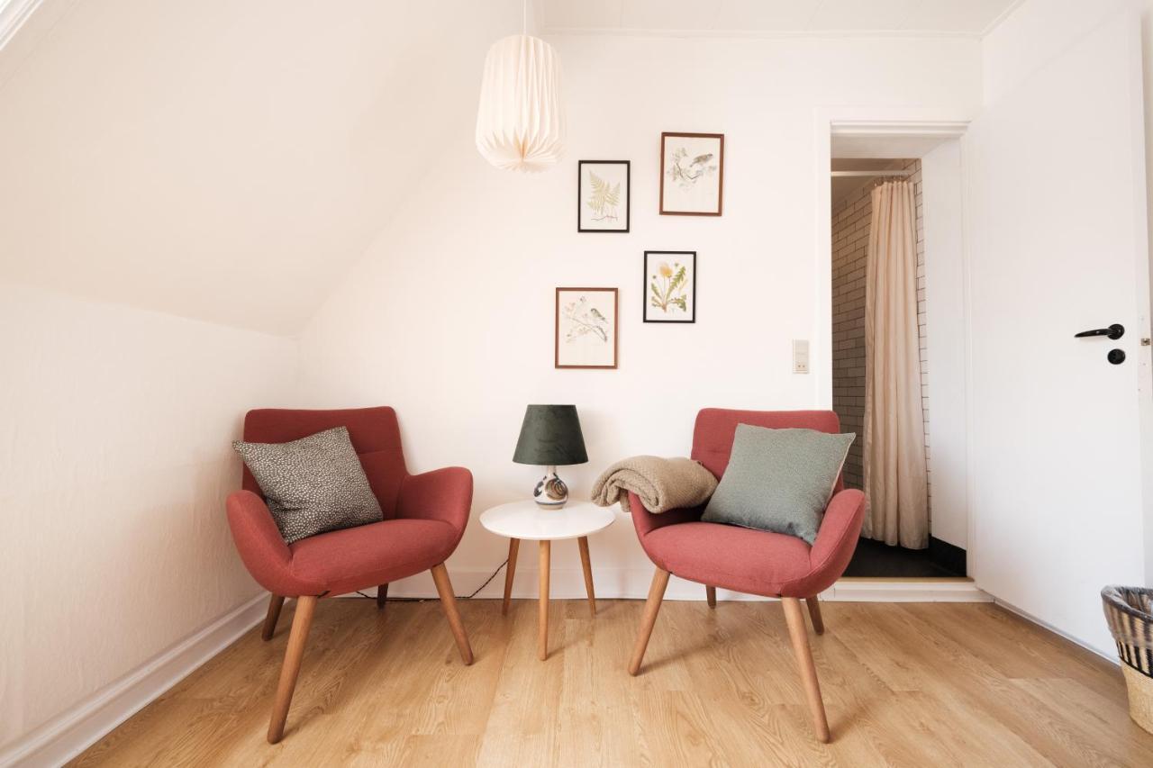Langebjerg Pension & Spisested 알링에 외부 사진