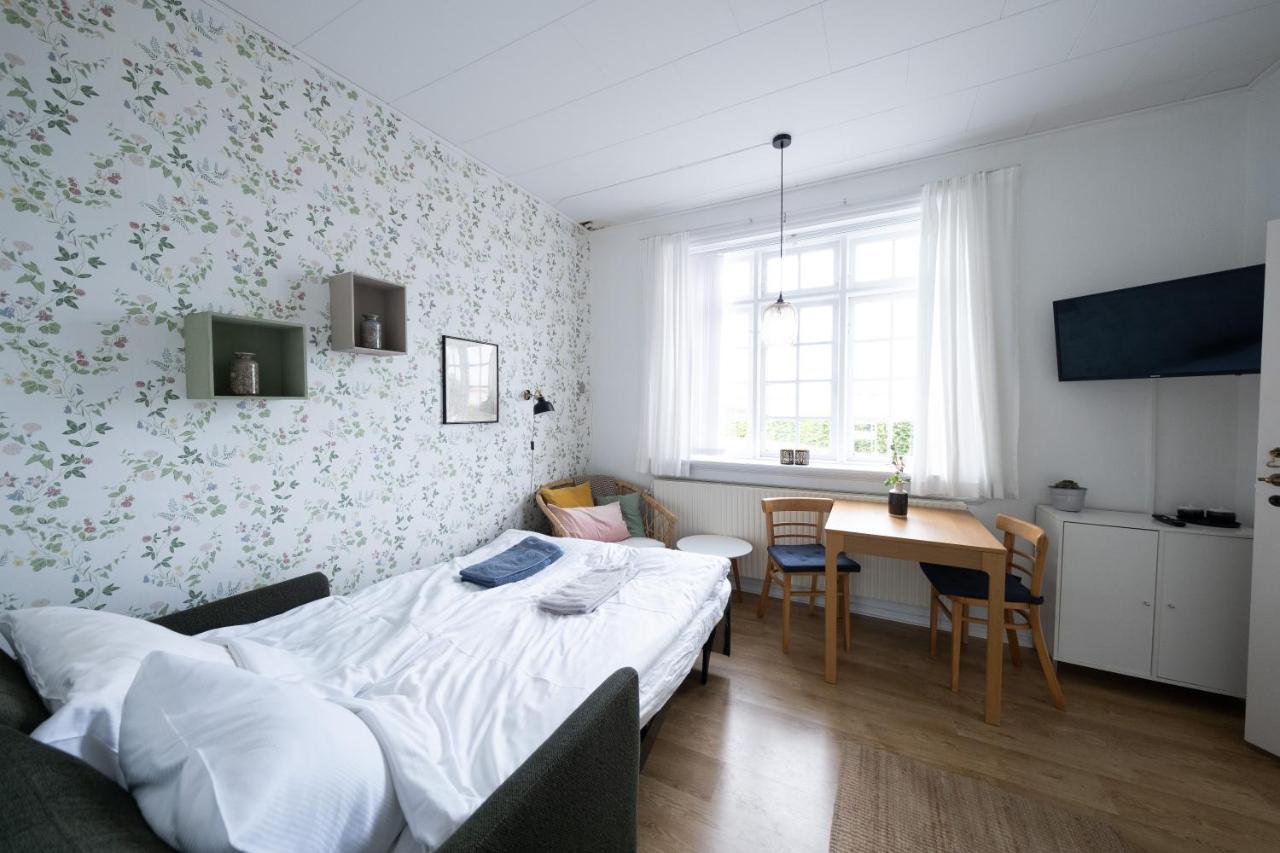 Langebjerg Pension & Spisested 알링에 외부 사진